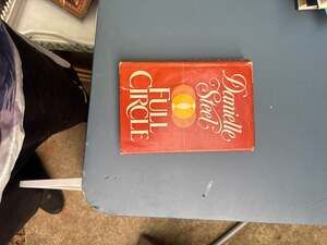Danielle Steel Full Circle Hardcover Book